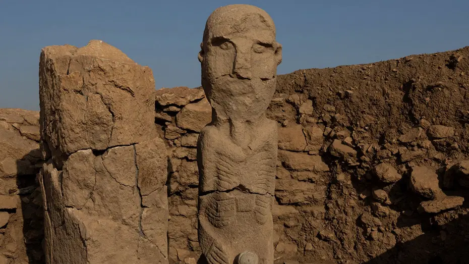 Tarihin sıfır noktası Göbeklitepe'de yeni heykeller bulundu