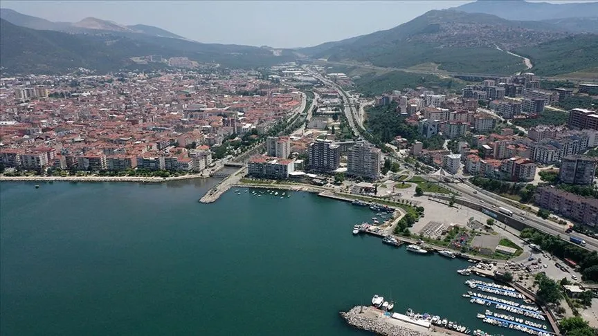 Gemlik'te üst üste deprem üreten fayın uzun dönemli hareketi bilinmiyor