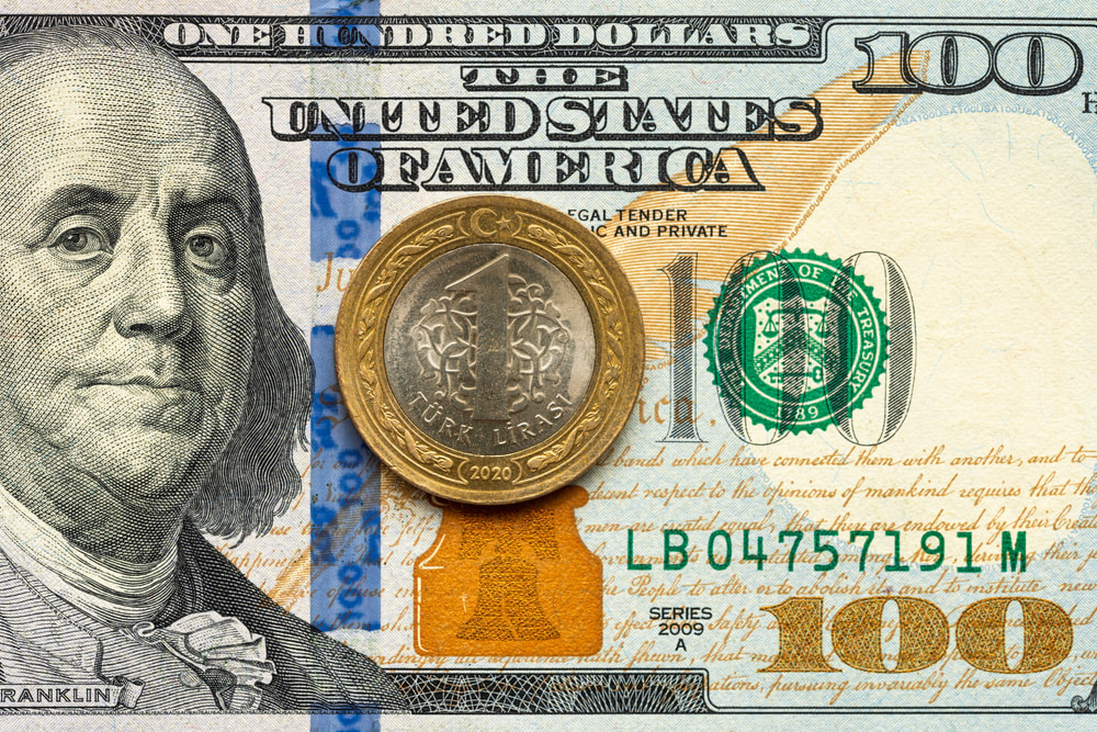Dövizde sert yükseliş: Dolar 45 lira yolunda