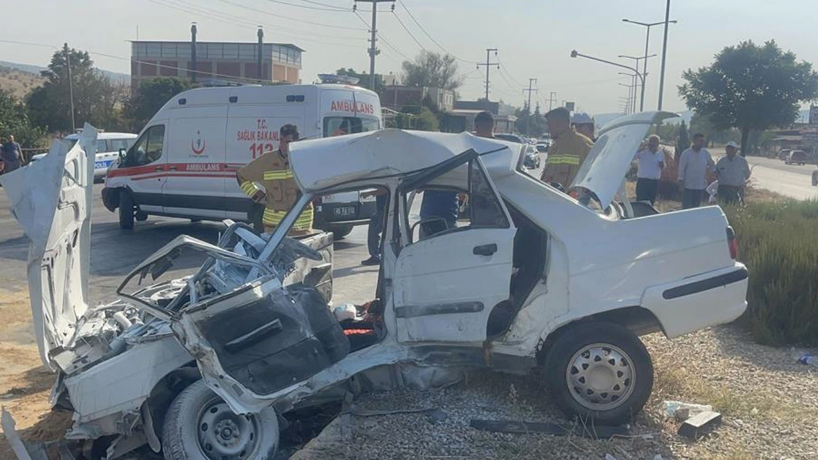 Manisa'da karı-kocayı hayattan koparan kazanın görüntüleri ortaya çıktı