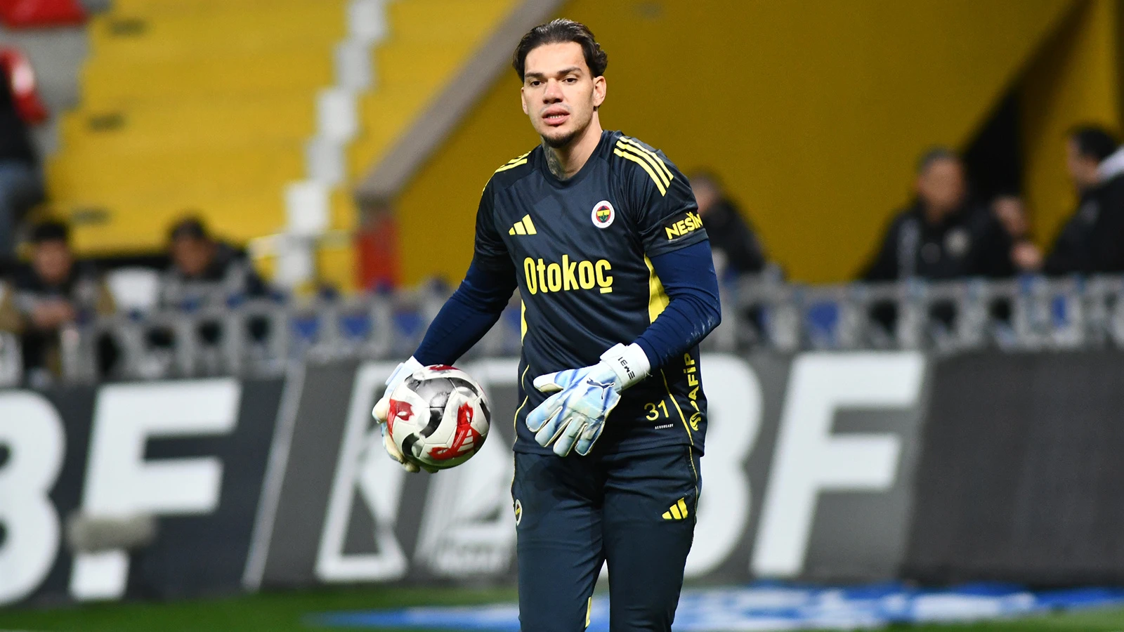 Fenerbahçe'den Ederson açıklaması: 10 kişi hakkında işlem başlatıldı