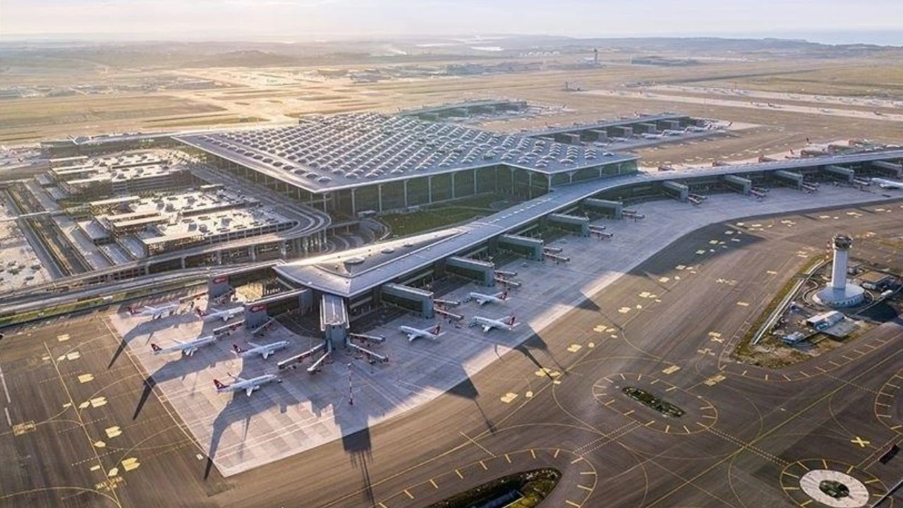 Avrupa’nın zirvesinde: İstanbul Havalimanı uçuş lideri oldu