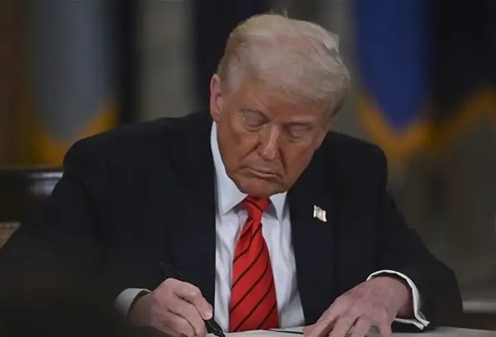 SON DAKİKA | Trump'tan 'küresel' vergi kararı: Yüzde 15'e çıkarıldı