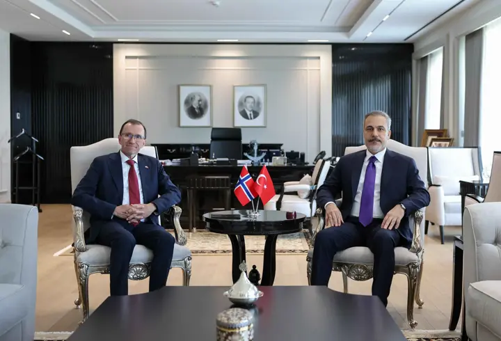 Dışişleri Bakanı Hakan Fidan, Norveçli mevkidaşı ile görüştü