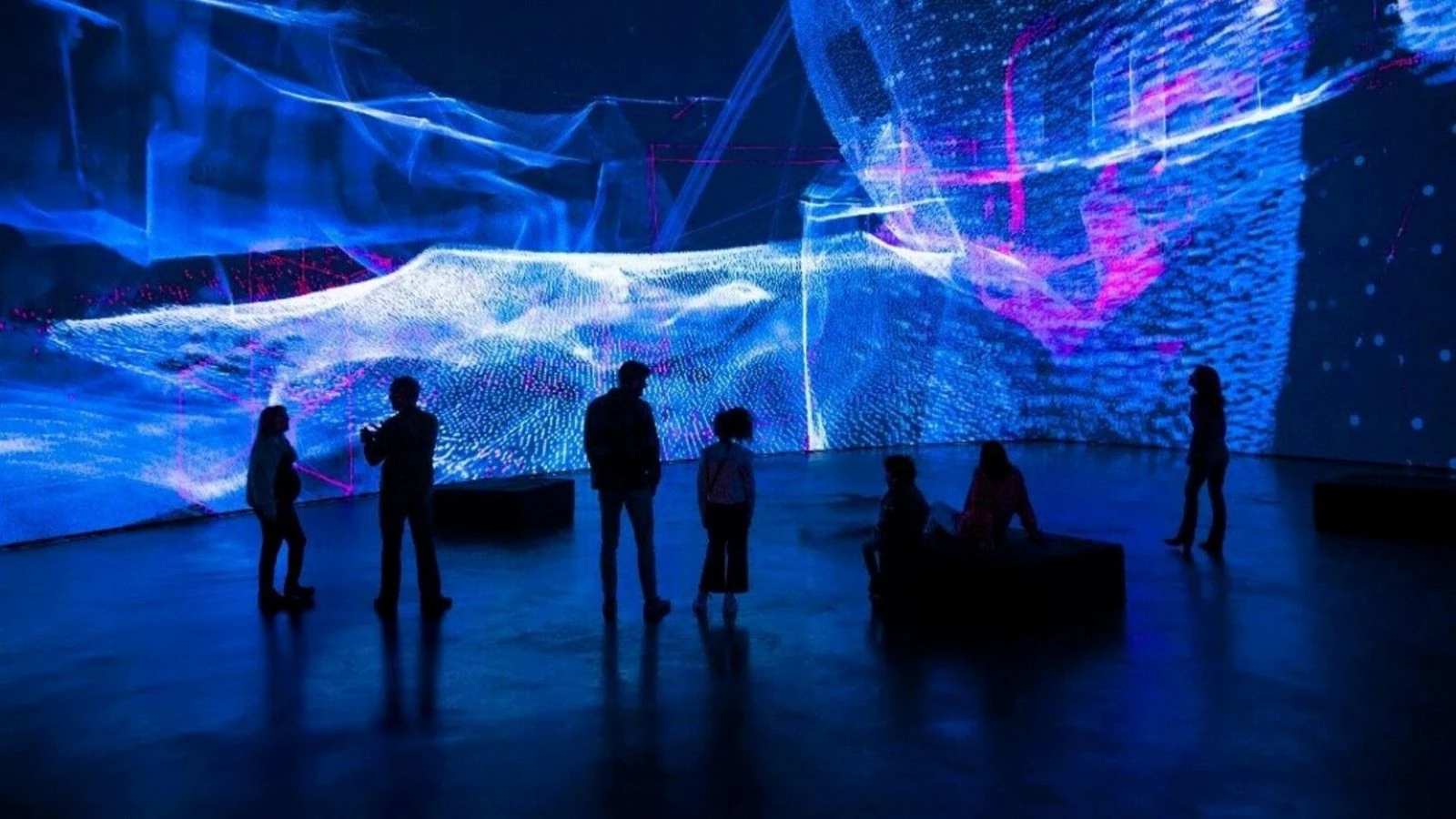 Bilbao'da Guggenheim Müzesi'nde Refik Anadol sergisine 870 bin ziyaretçi