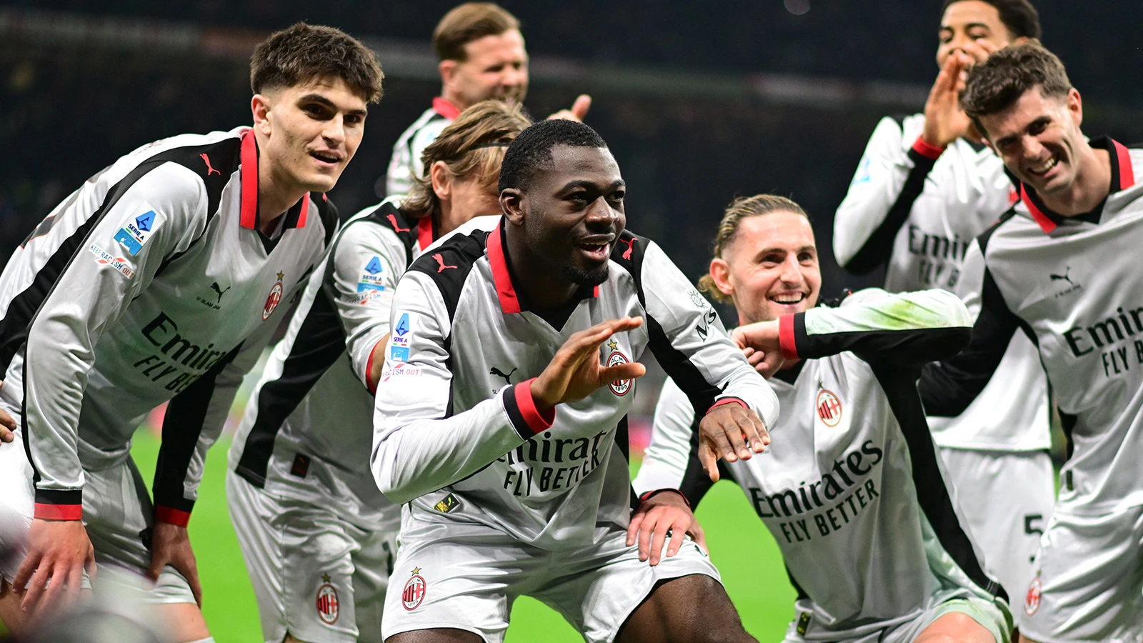 Milan gol düellosunda Emirhan İlkhan'lı Torino'yu yıktı