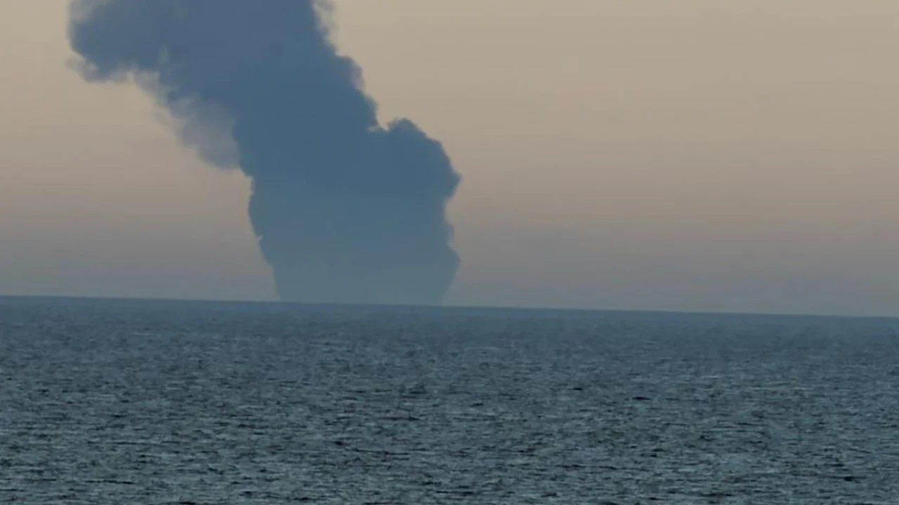 Son dakika: Karadeniz'de Kaıros ve Vırat isimli iki tankerde patlama!