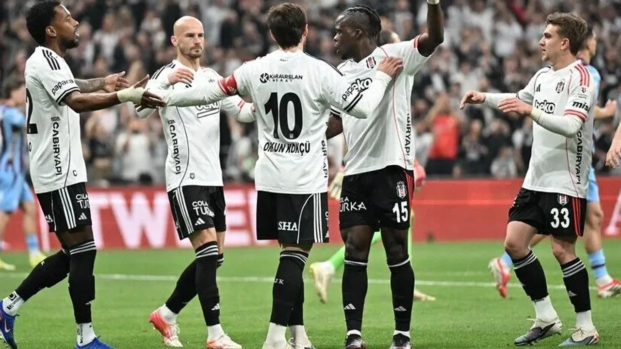 Alanyaspor-Beşiktaş maçında ilk 11'ler belli oldu