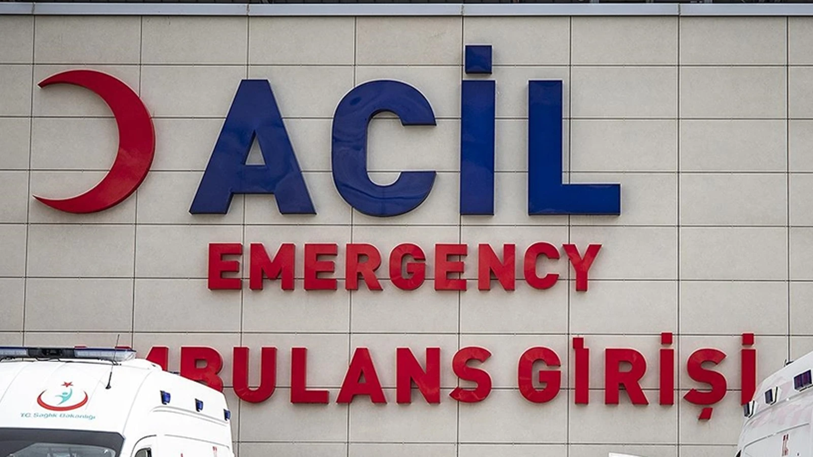 Yemekten zehirlendiler; özel okuldaki öğrenciler hastaneye kaldırıldı