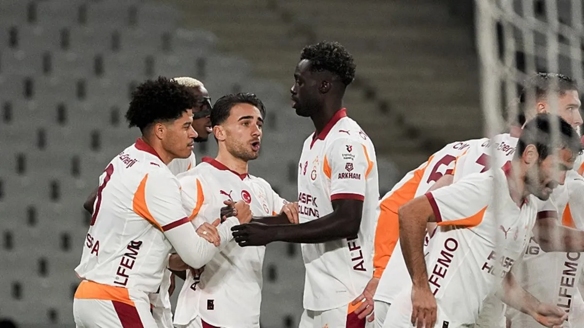 Galatasaray'da Gabriel Sara attığı golle rekor kırdı!