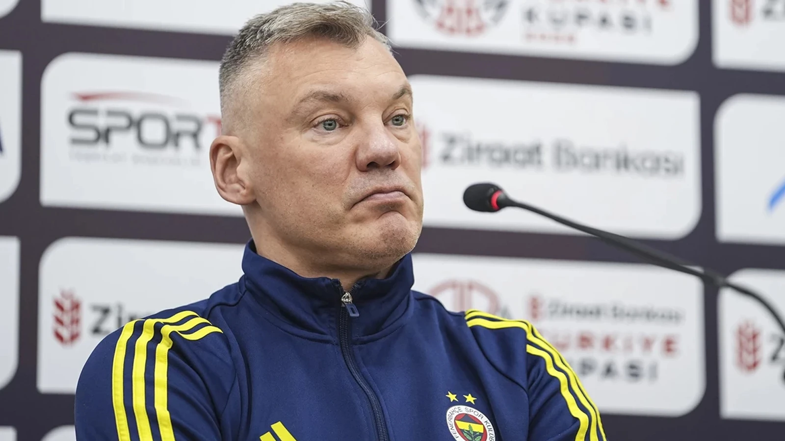 Fenerbahçe Beko Başantrenörü Jasikevicius, Dubai'de mahsur kaldı