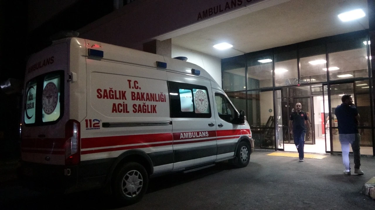 Kocaeli Üniversitesi Hastanesi'nde psikiyatri hastası 5. kattan atladı