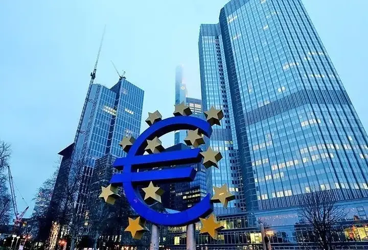 Euro Bölgesi'nde 2024'te kamu borcu oranı arttı