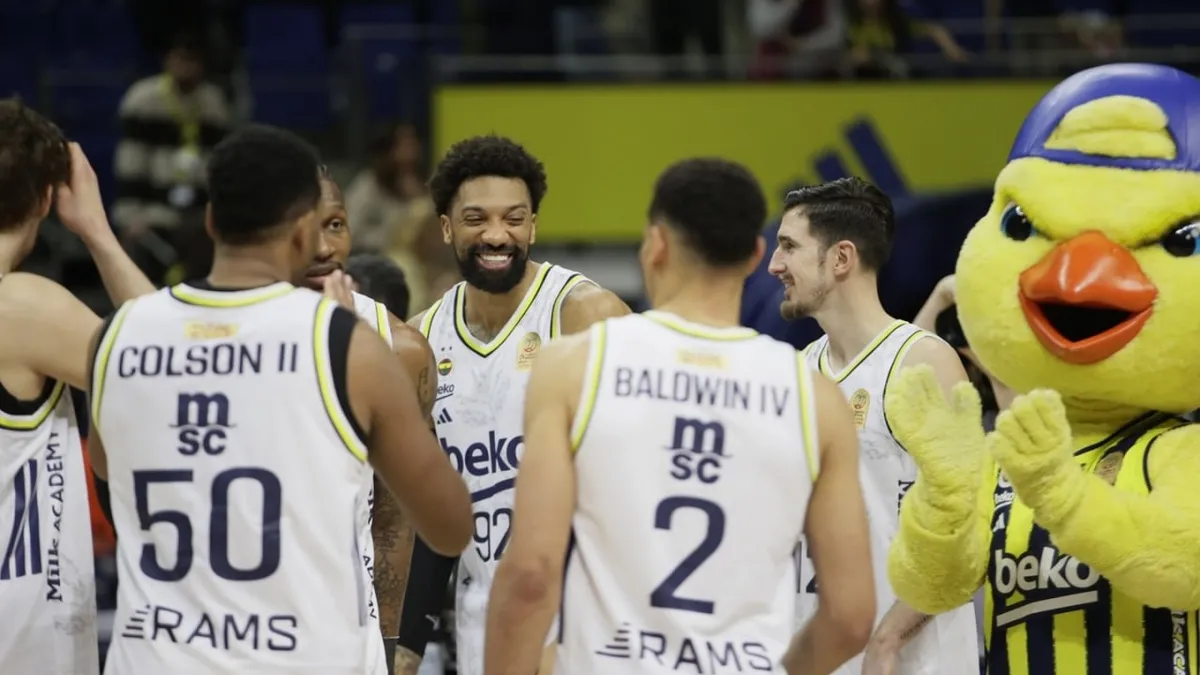 Fenerbahçe Beko normal sezonu galibiyetle kapattı!