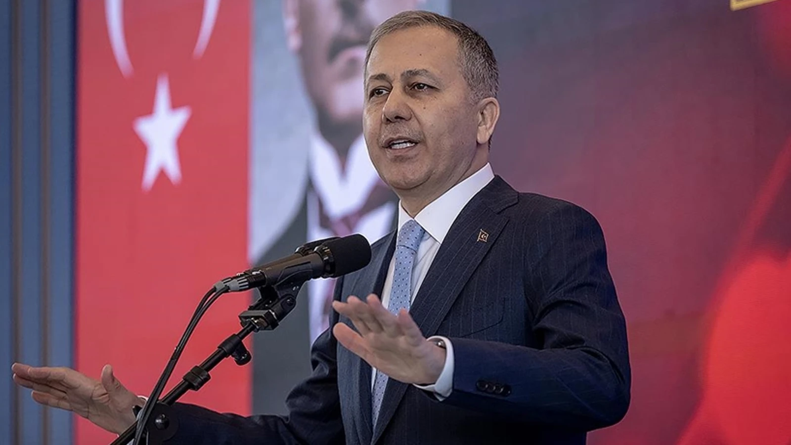 İçişleri Bakanı Yerlikaya: 8 bin 44 polis meslek hayatına adım attı