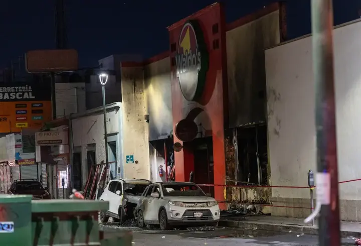 Meksika’da süpermarkette patlama: En az 23 ölü!
