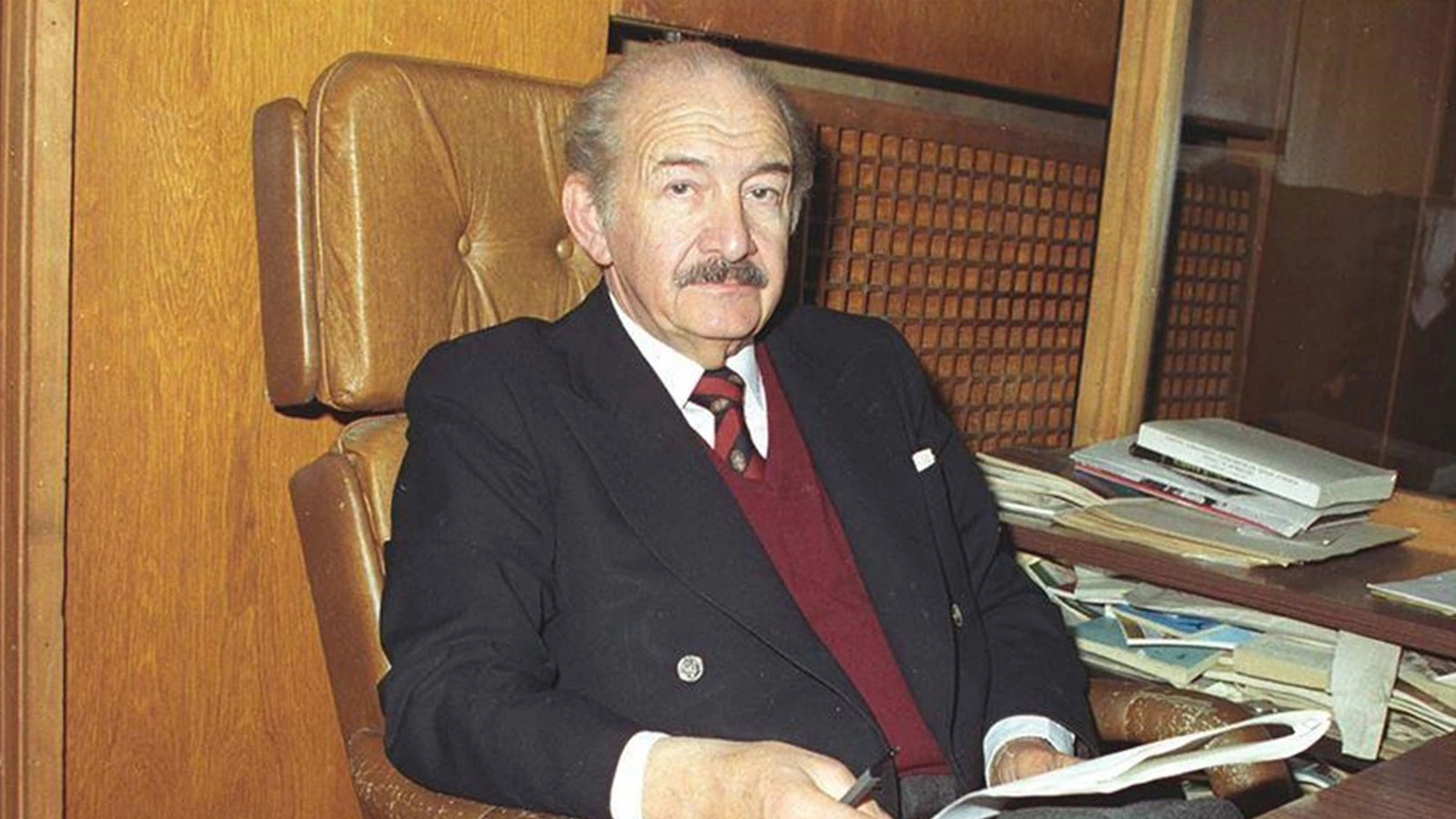 Türk tiyatrosunun duayen sanatçısı: Haldun Taner