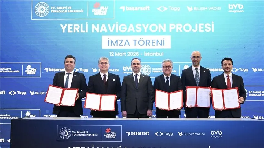 Türkiye'nin ilk yerli navigasyon sisteminde imzalar atıldı