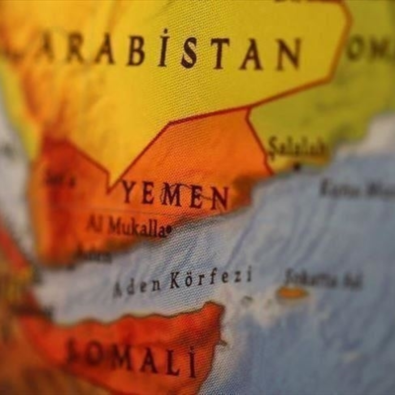 Yemen açıklarında bir gemiye saldırı düzenlendi