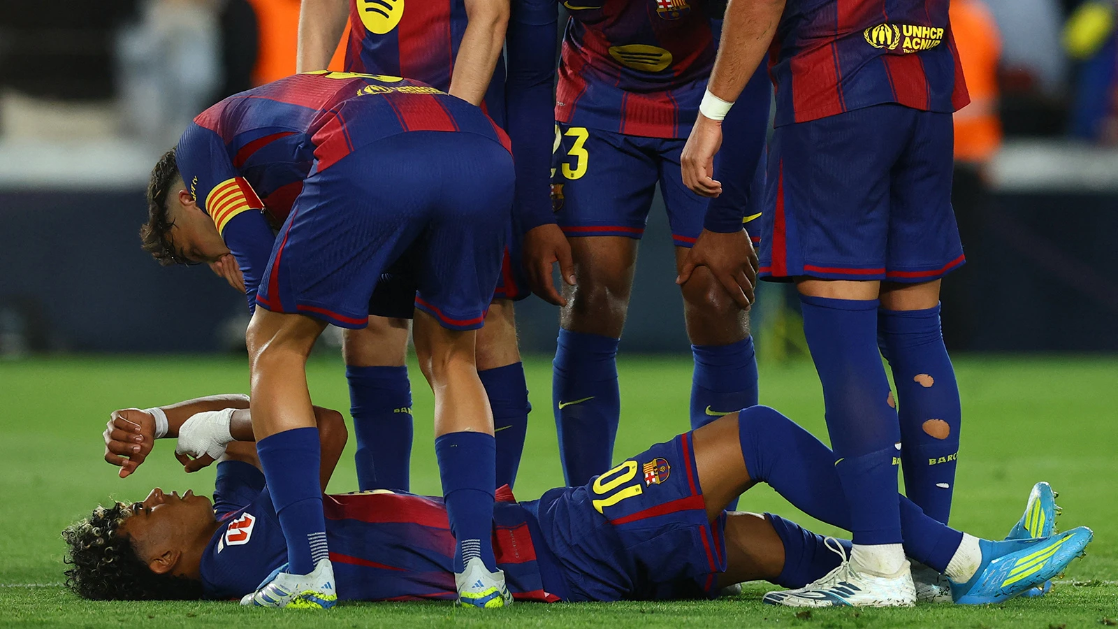 Barcelona'da Lamine Yamal şoku: Sezonu kapattı