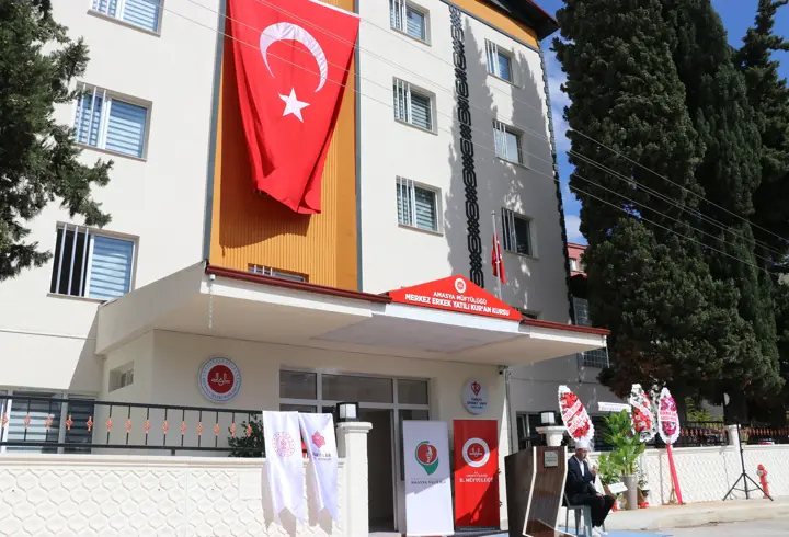 Amasya'da yatılı erkek Kuran kursunun açılışı yapıldı