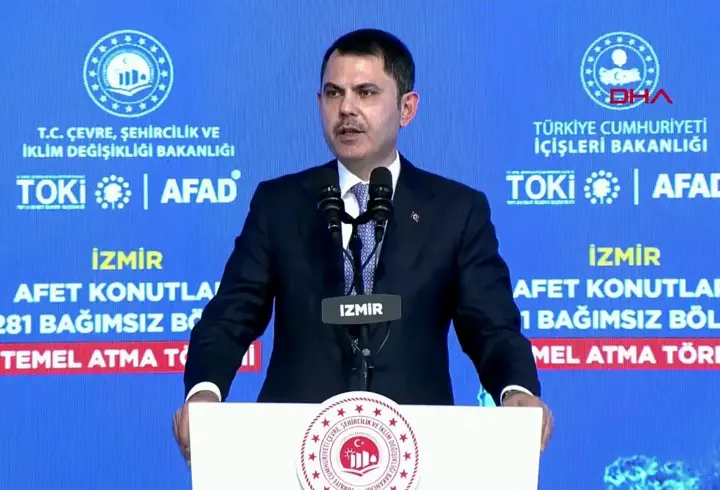 İzmir'de afet konutları yükseliyor! Bakan Kurum'dan önemli açıklamalar