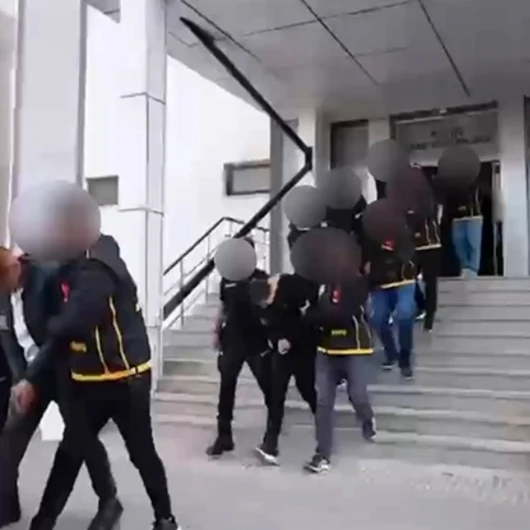Van'da 2.3 Milyar TL'lik Şüpheli Para Operasyonu: 11 Tutuklama