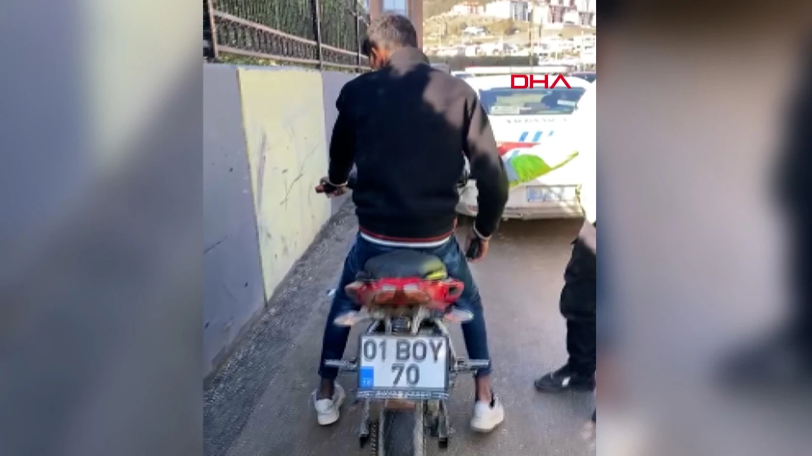 Hatay'da abartı egzoz için sürücüye 26 bin TL ceza
