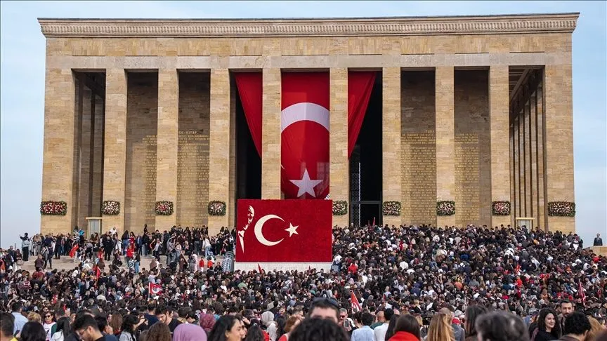 Anıtkabir, 2025'te 8 milyon 242 bin 170 ziyaretçiyi ağırladı