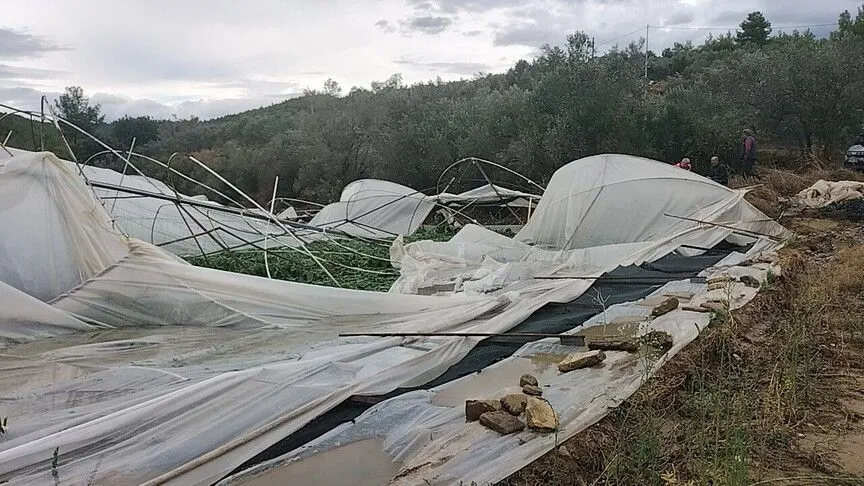 Antalya'da Sağanağın Ardından Hasar Tespiti Yapılıyor
