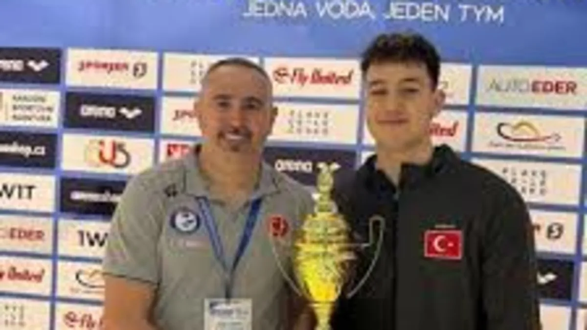 Denizlili yüzücü Ahmet Mete tarih yazdı!