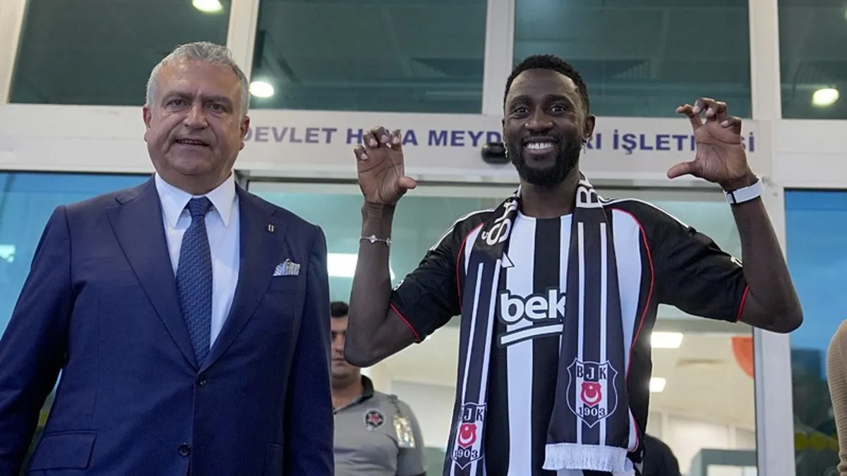Beşiktaş'ın transfer gündemindeki Ndidi İstanbul'a geldi