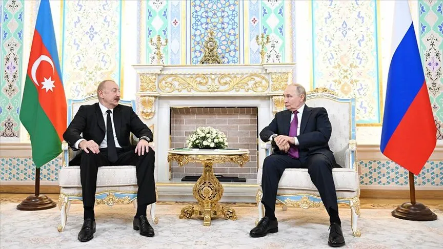 Rusya Devlet Başkanı Putin ve Azerbaycan Cumhurbaşkanı Aliyev bir araya geldi