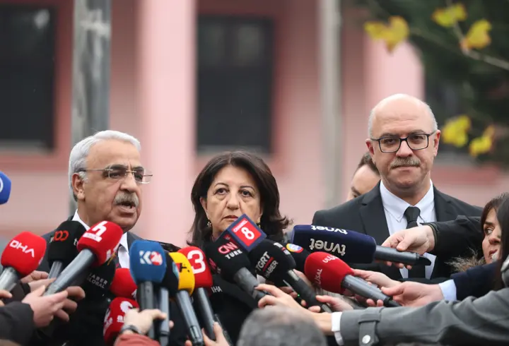 DEM Parti İmralı heyetinden, Bakan Tunç’a ziyaret