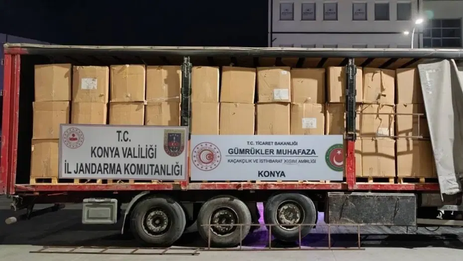 Konya'da bir TIR dolusu kaçak tütün ele geçirildi