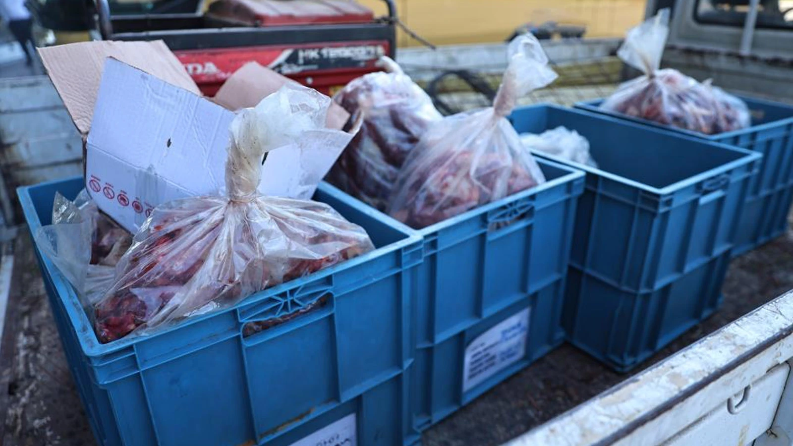 Yolcu otobüsünde gıda skandalı: Çeyrek ton ete el konuldu
