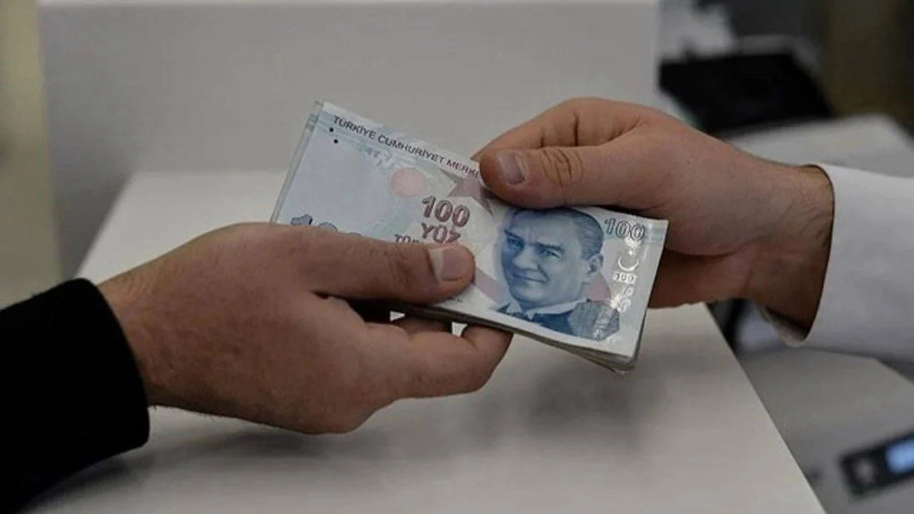 Milyonları İlgilendiriyor: Bütçede Emekliye Ek Zam Mı Var?