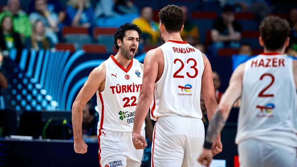 Furkan Korkmaz: "12 Dev Adam ruhunu hem yaşadık hem yaşattık"