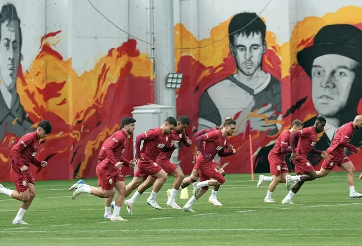 Galatasaray'da Fenerbahçe derbisi hazırlıkları başladı