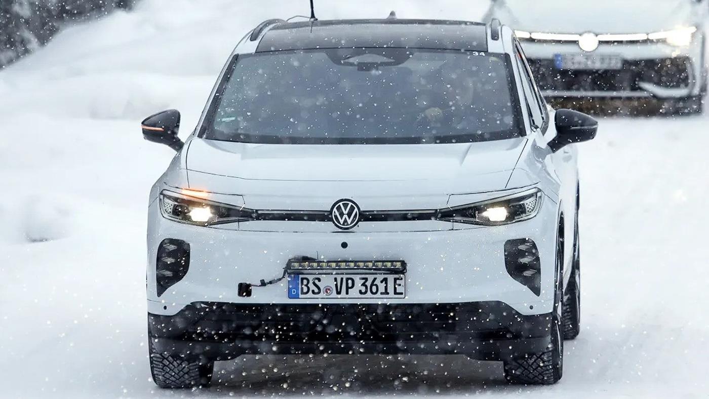 Volkswagen ID.4 tarih oluyor: Elektrikli SUV "tanıdık" bir isimle yola devam edecek