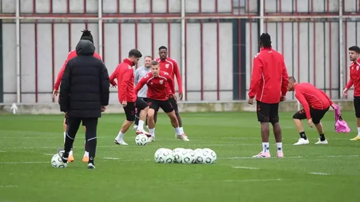 Samsunspor, AEK maçının hazırlıklarını tamamladı!