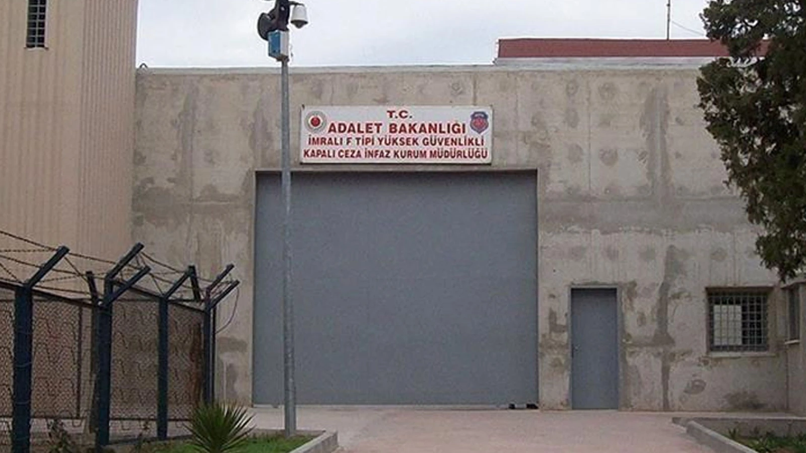 Terör örgütü PKK elebaşı Abdullah Öcalan'ın ailesi İmralı'yı ziyareti