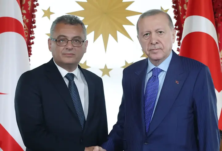 Cumhurbaşkanı Erdoğan, Erhürman ile bir araya geldi