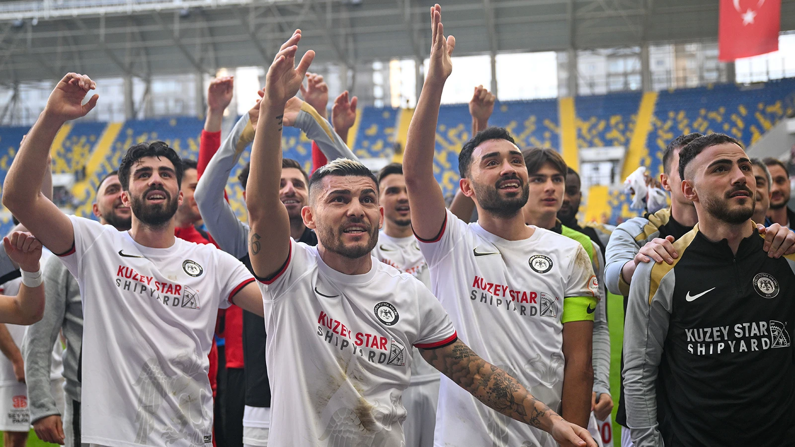 Çorum FK'dan Tuncay Şanlı'ya 'hoşgeldin' hediyesi