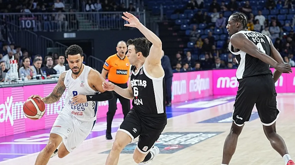 Anadolu Efes evinde Beşiktaş Gain'i mağlup etti!