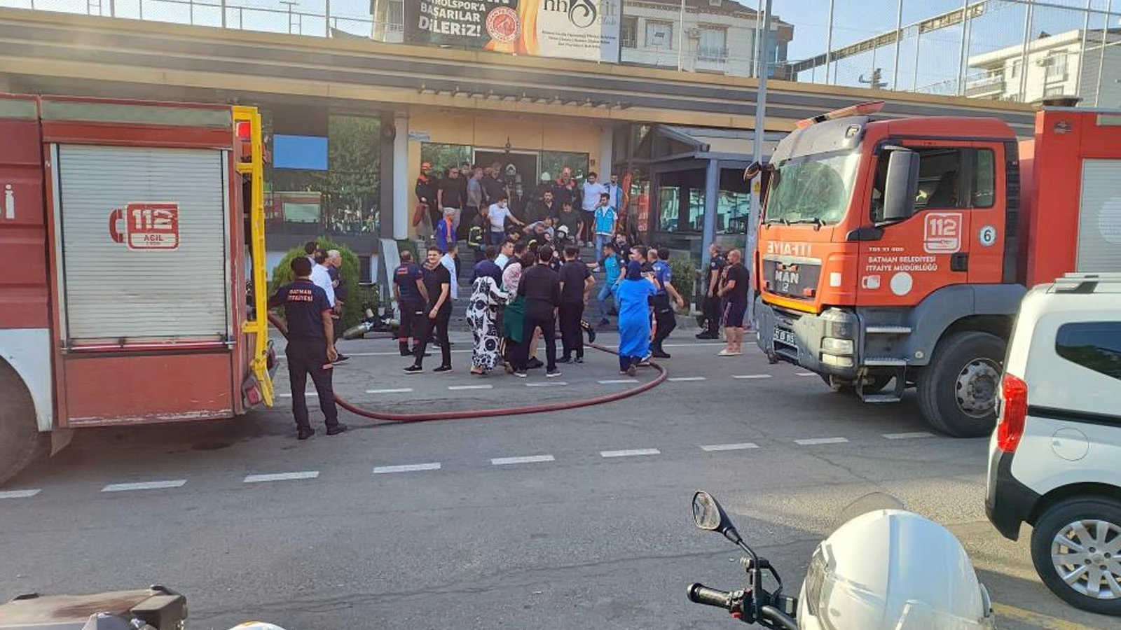 Batman’da spor salonunda yangın faciası! 2 ölü, 9 yaralı