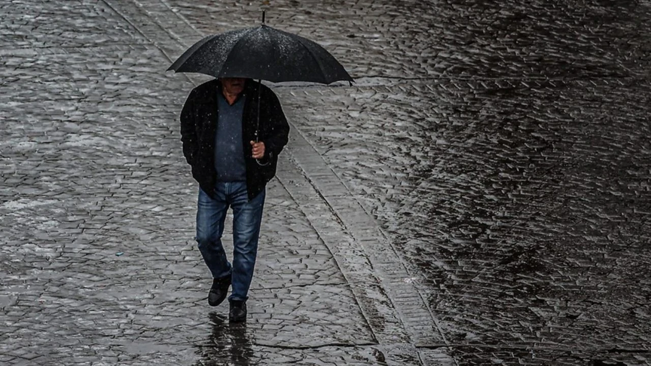Meteoroloji il il saydı: Kuvvetli sağanak yağış bekleniyor