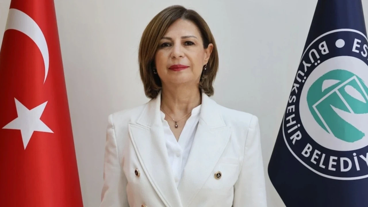 Ayşe Ünlüce CHP'den istifa etti
