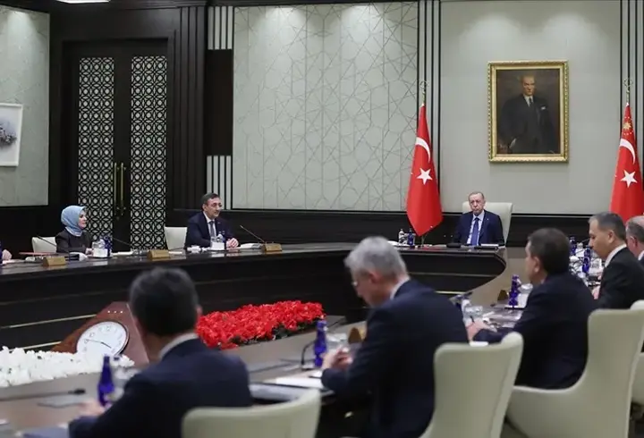 SON DAKİKA! Cumhurbaşkanlığı Kabinesi Beştepe'de toplandı