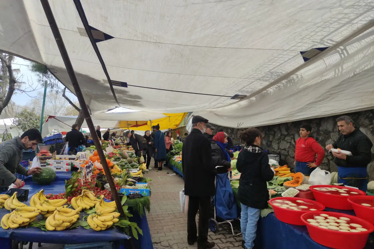 Dar Gelirlinin Bütçesi Barınma Ve Gıdaya Gidiyor: İki Kalem, Harcamaların Yüzde 68’ini Yutuyor